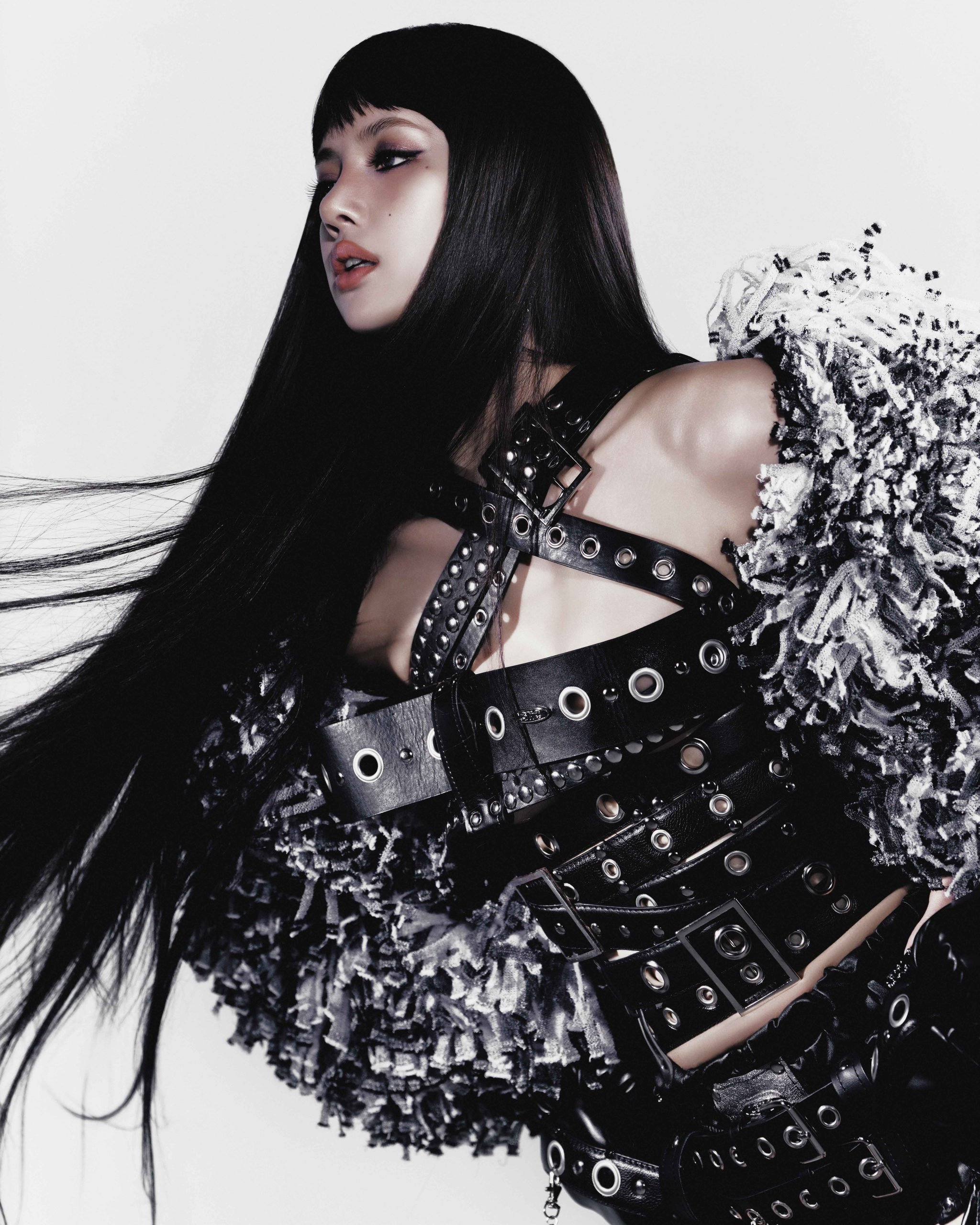 리사 ‘PRESS PLAY’: ALL 6 TRACKS RANKED
